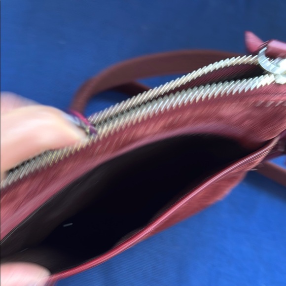 Coach Dark Red Crossbody Bag with Gold Hardware - Picture 4 of 5